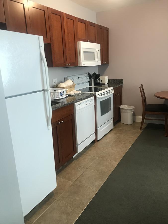 Crescent Suites Hotel Волтгем Екстер'єр фото